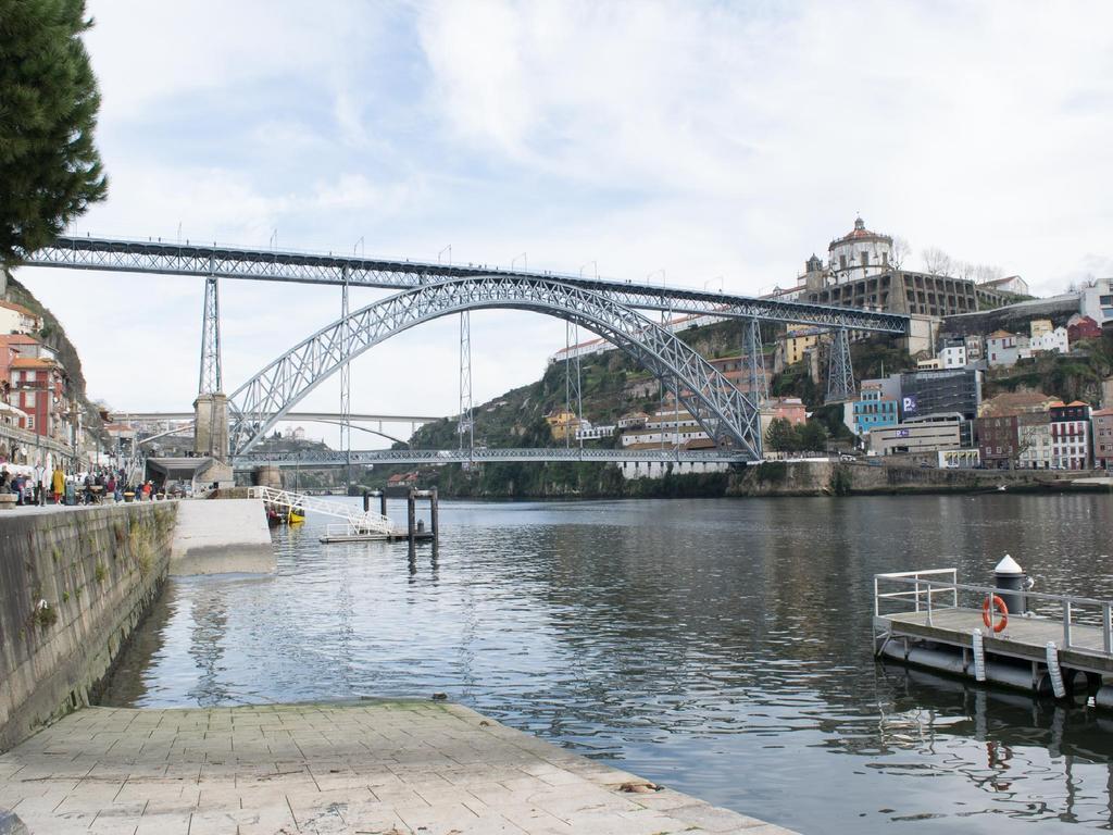 Merc Porto Central Place Extérieur photo