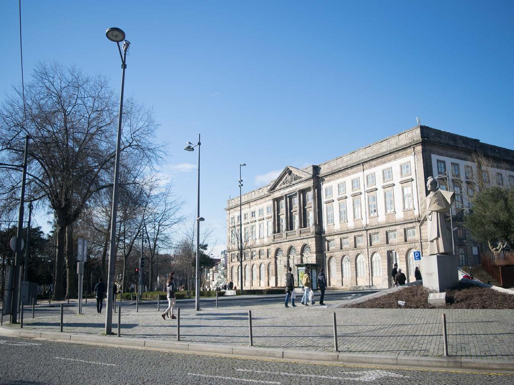 Merc Porto Central Place Extérieur photo